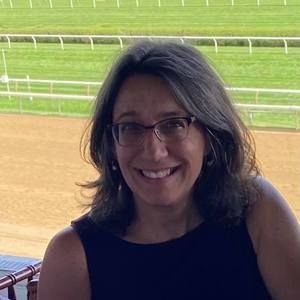 Meet your Posher, Christine